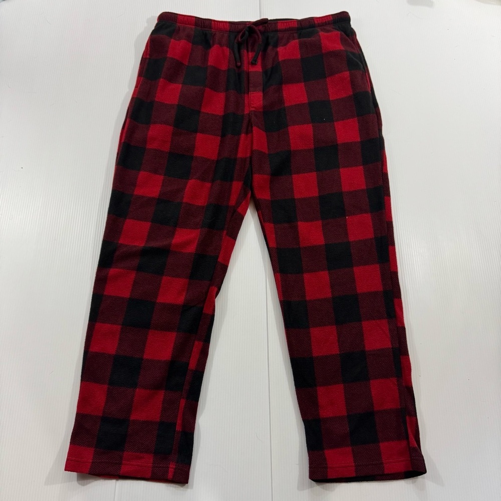 129. Hanes Red and Black Plaid Pajama Pants (XL)